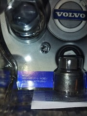 Volvo S60 V60 V70 Wheel Lug Nut Lock Set 31373396 OEM New Genuine
