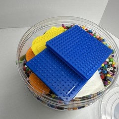 Pet Pals Activity Bucket Fuse Bead Craft Kit 8500 Pieces Imaginative Play