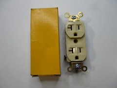 Hubbell HBL53521 Ivory Duplex Receptacle 125V 20A 2 pole 3 wire grounding