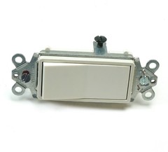 Hubbell HBL2121W Single Pole AC Rocker Wall Switch 20A 120/277V White. USA