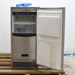 Scotsman CU50PA-1A Stainless Undercounter Ice Maker 65 lbs/24hr 115V 60hz 1PH