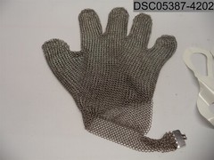 Qty=2 Pcs: Chainmail Protective Glove, Medium Size, QC PASS 06, Stainless Steel