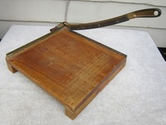 Vintage INGENTO No. 4 12″ PAPER TRIMMER Cutter SOLID WOOD