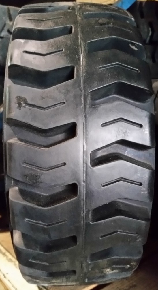 14x5x10 tires Solid IDL forklift press-on traction tire USA Made 14510
