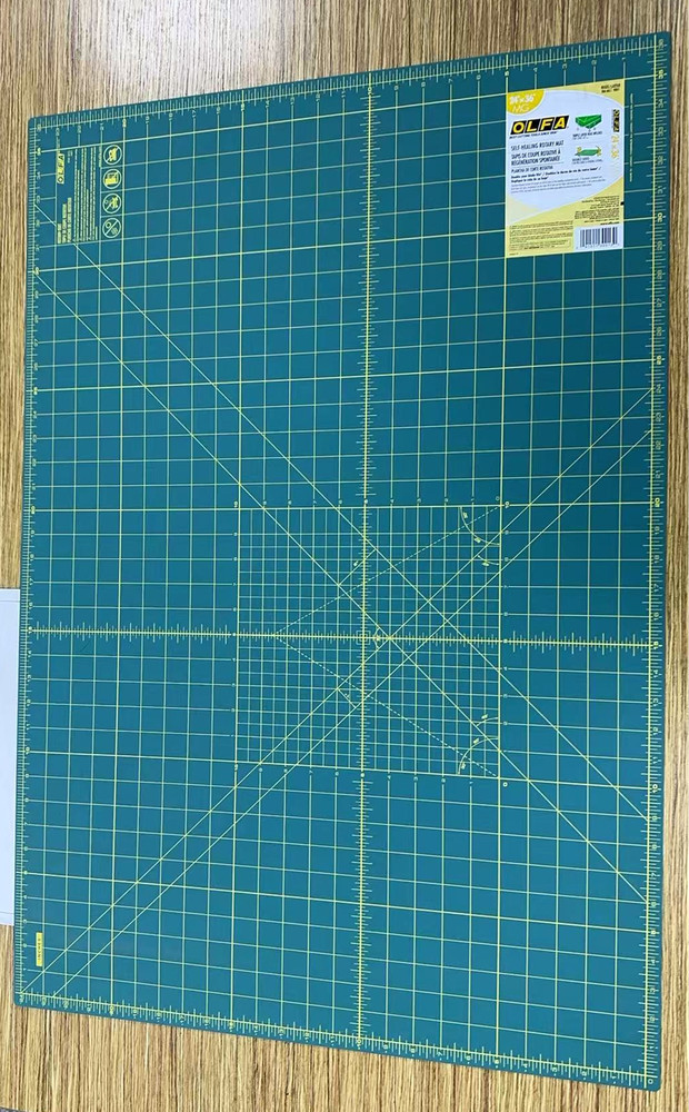 OLFA 24×36 Self Healing Rotary Cutting Mat with Grid and Double-Sided, Green