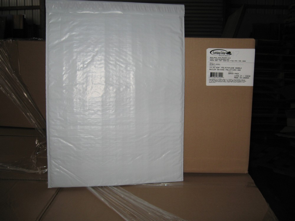 50 #7 XPAK White Poly Bubble Mailers, 14.25″ x 20″ w/ Free Shipping!