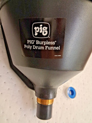 PIG Drum Funnel & Cover 30&55 GAL DRM1680-BK