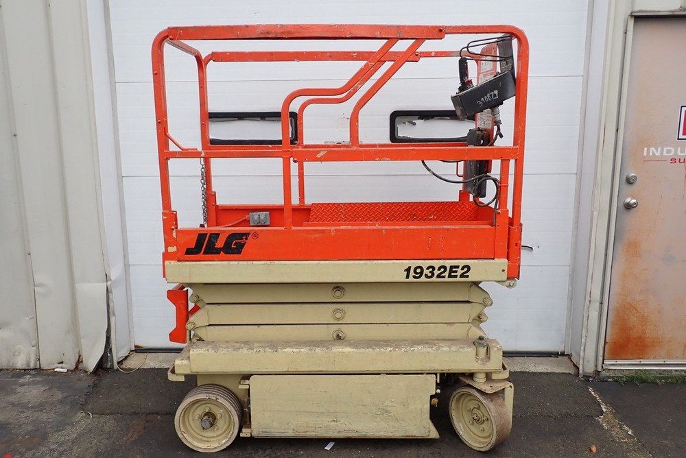 JLG 1932E2 Scissor Lift