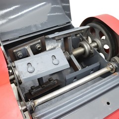 Auto Feed Hay Crusher 220V Straw Corn Cutter Pulverizer 6 Blade with Conveyor