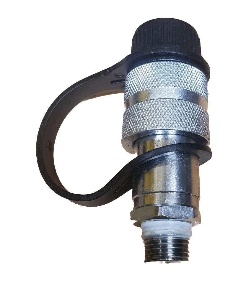 Enerpac CR400 High Flow Hydraulic Coupler. Female with A Dust Cap +3/8 Male NPT