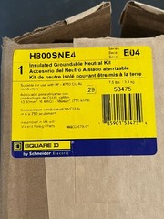 800 Amp Groundable Neutral Assembly by Square D, H800SNE4