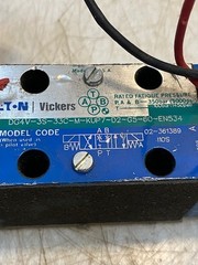 Eaton Vickers Hydraulic Solenoid Valve Used DG4V-3S-33C-M-KUP7-D2-G5-60-EN534