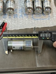 QTY 1 PITTMAN GEAR MOTOR 12 VOLTS 60.5:1 RATIO 3/16” SHAFT WITH FLAT CLEAN