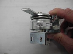 ASP STERRAD NX 10033 197899-002 SOLENOID CAGE DOOR LOCK ASSEMBLY SAIA-BURGESS