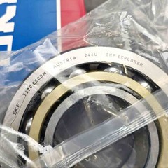 NEW 1pcs Angular Contact Ball Bearing SKF 7320 BECBM 100x215x47mm