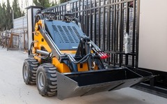 🔥2026 Mini Wheel Skid Steer Loader 23HP RATO Gasoline Engine Skid Steer Loader