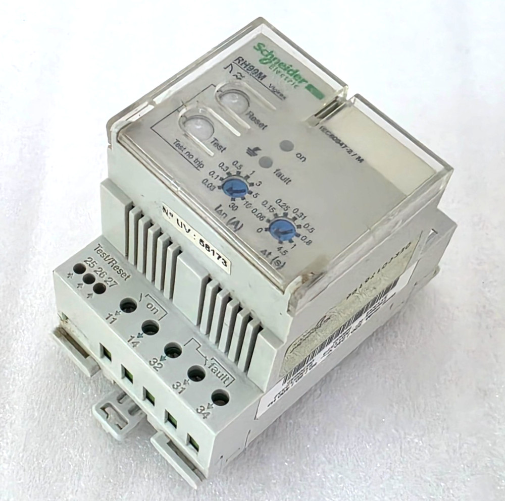 Schneider Electric RH99M Residual Current Protection Relay 220/240VAC; 56173
