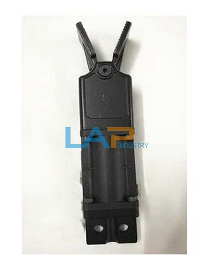 1PCS New For Robot Hand Fixture CHK-CS18 Without switch