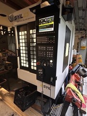 $22k, SYIL X5 CNC Vertical Milling Machine, BT30, 380V, 3HP, 10,000 RPM