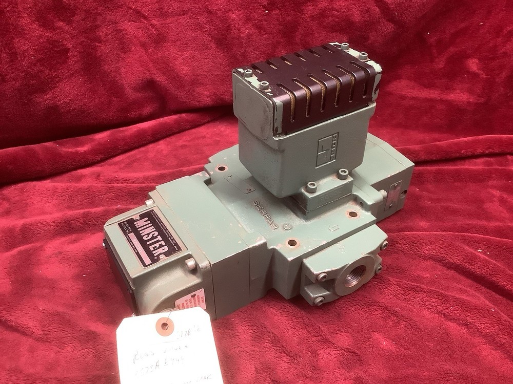 ROSS 3573A5949 110-120V SOLENOID VALVE Minster 250-0241 Air Clutch Control