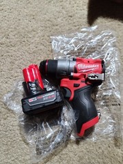 Milwaukee 3404-20 1/2″ Hammer Drill Driver w/ 4.0ah battery