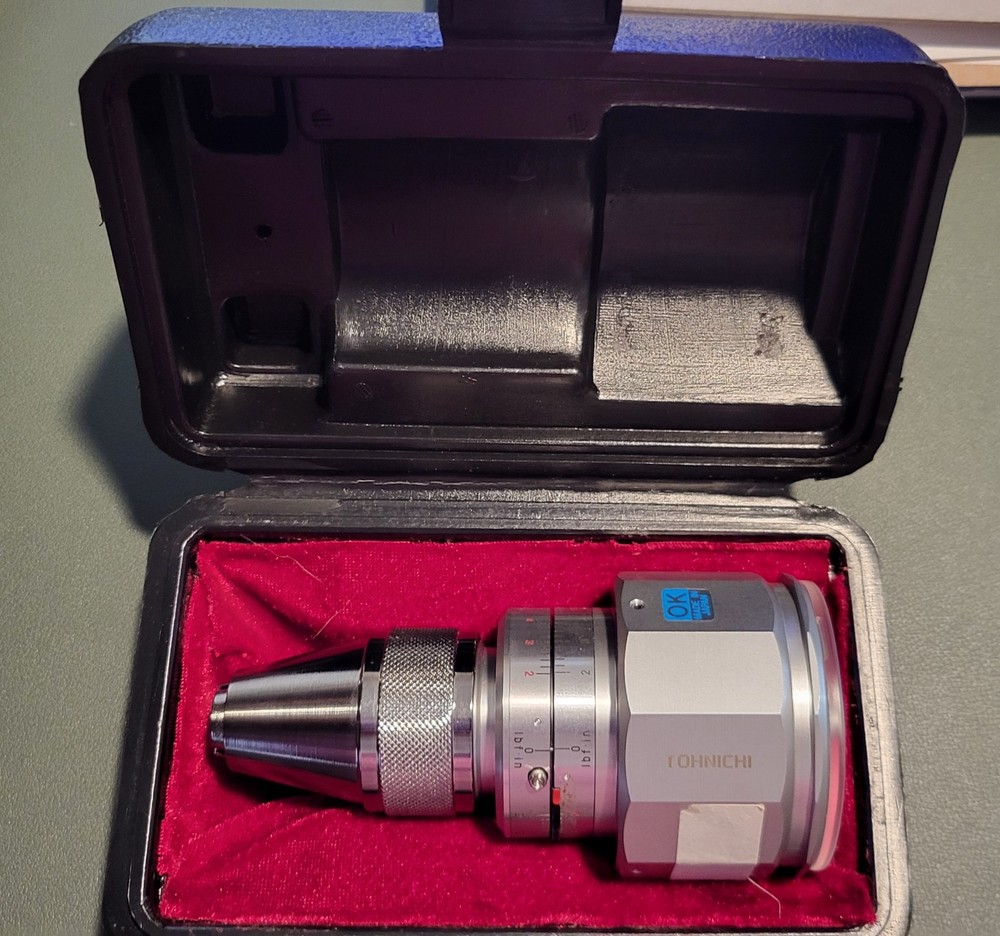 11941 Tohnichi 15BTG-A torque gauge 15-0.2 lbf-in w/ case