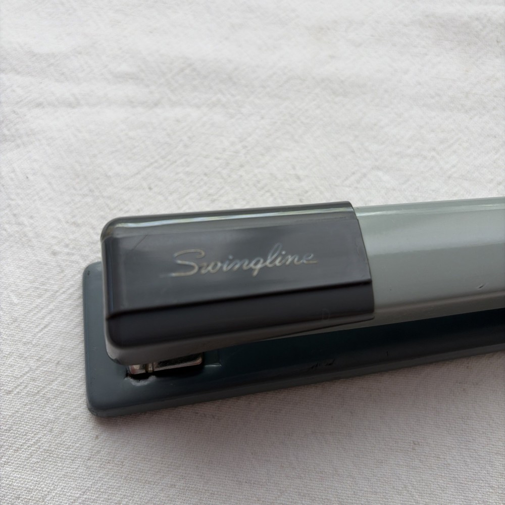 Vintage Blue Gray Swingline Model 401 Metal Desktop Stapler USA Works