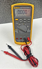Fluke 87V True RMS Industrial Digital Multimeter w/ Leads