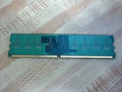 Nanya NT512T64U88A0F-5A Memory Module NT512T64U88A0F5A