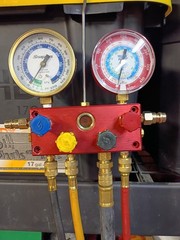 Snap On ACT9600A 134A 1234YF Freon AC Manifold Test Gauges Automotive Industri2