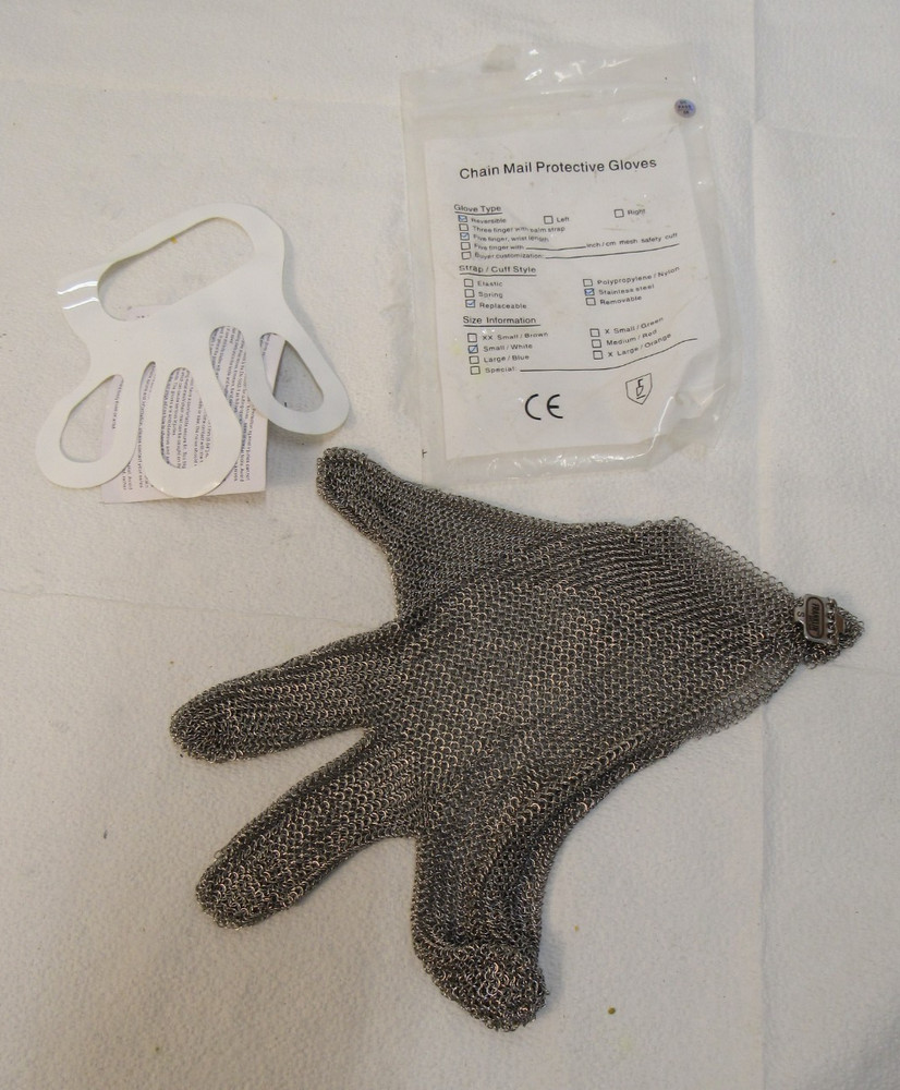 Franklin Stainless Steel Reversible Chain Mail Protective Glove Size Small