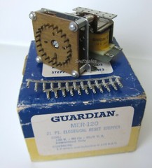 Guardian Electric MER-120A Electrical Reset Stepper – 21PT Stepping Relay Switch