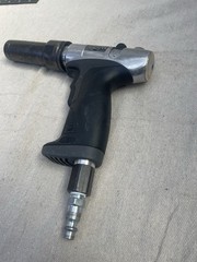 Ingersoll Rand Monogram Cylindrical Cleco Runner W500-30 Aircraft Tool