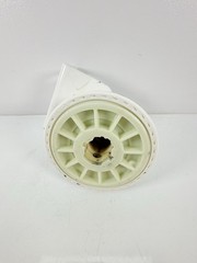 3M Aqua-Pure water filter system head unit. 3/8 replaceable cartridges.