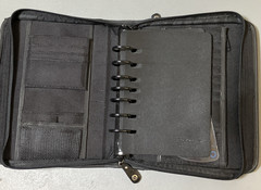 Franklin Covey Planner Binder Zippered 7 Ring Black 8 x 10.5 Organizer Business