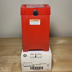 Allen-Bradley 440R-S07139 CU2 Safety Relay 24V AC/DC