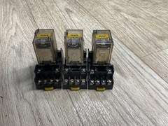 ( LOT OF 3) HONEYWELL SZR-MY4-N1 24VAC RELAY WITH SOCKET #301N130