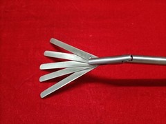 Laparoscopic Fan Retractor 5 Blades Articulation 10mmx330mm Reusable Instruments