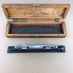 The L.S. Starrett Co. 12″ Precision Machinist Level 98-12 With Wood Box Case OLD