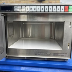 Panasonic NE-17521 Stainless Steel Commercial Microwave Oven – 208/240V, 1700W