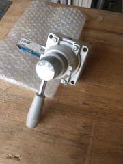 SMC VH301-N02 / VH301N02 BRAND NEW NOS