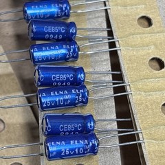 500 PCS ELNA RE3-25V100ME3#B-T36 10uF 25V Radial Electrolytic Capacitors NOS