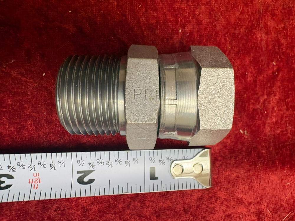 Parker 0107-12-12 Straight Pipe Swivel 3/4 NPTF Male X 3/4 NPSM Swivel