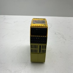 pilz PNOZ mm0p 772000 Safety Relay
