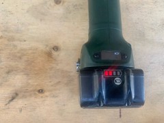 Greenlee Gator Cable Cutter Es32x W 6.0 Ah Battery No Charger Included Pre-owned