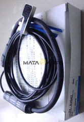 1PC New OMRON ZX-EV04T laser sensor