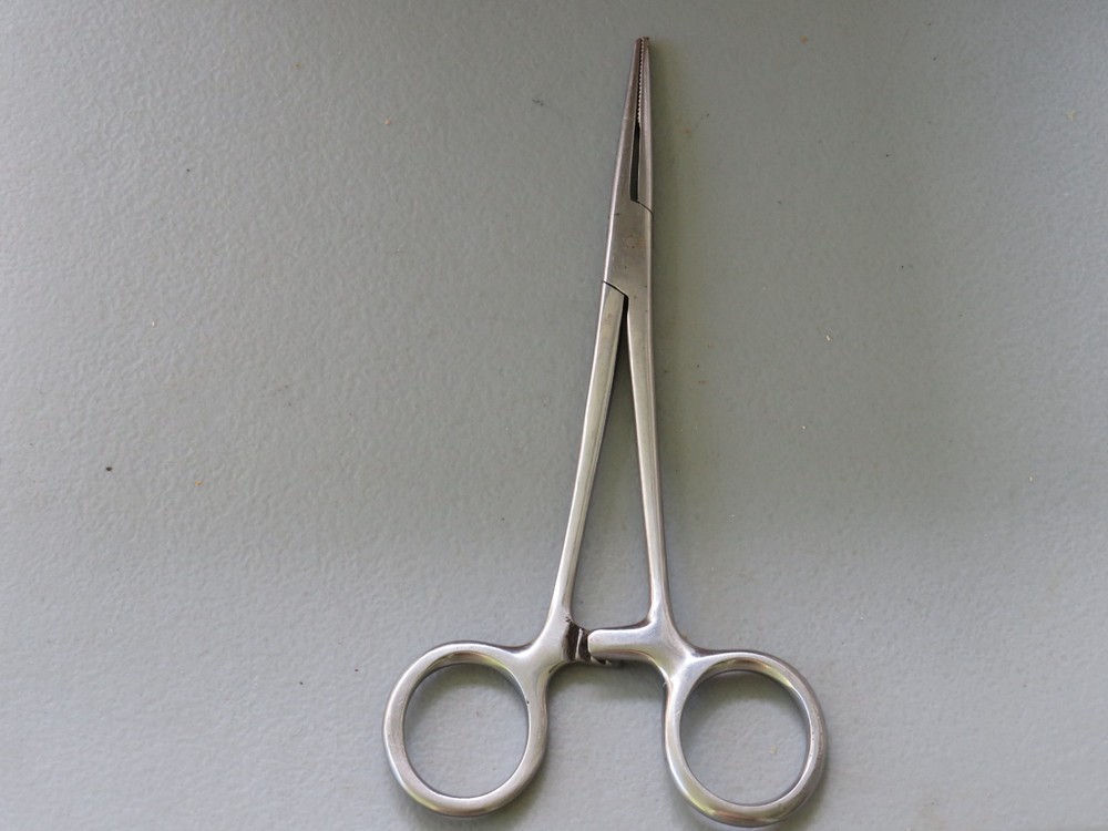 Surgical Mosquito SILCO Forceps Straight Hemostat Locking Handle