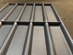 Set of 6 Full Size Aluminum 10 Mold Glazed Sub Sandwich Bread Pans 25.5″ x 18″