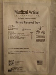 MEDICAL ACTION INDUSTRIES SUTURE REMOVAL TRAY STERILE REF 61112