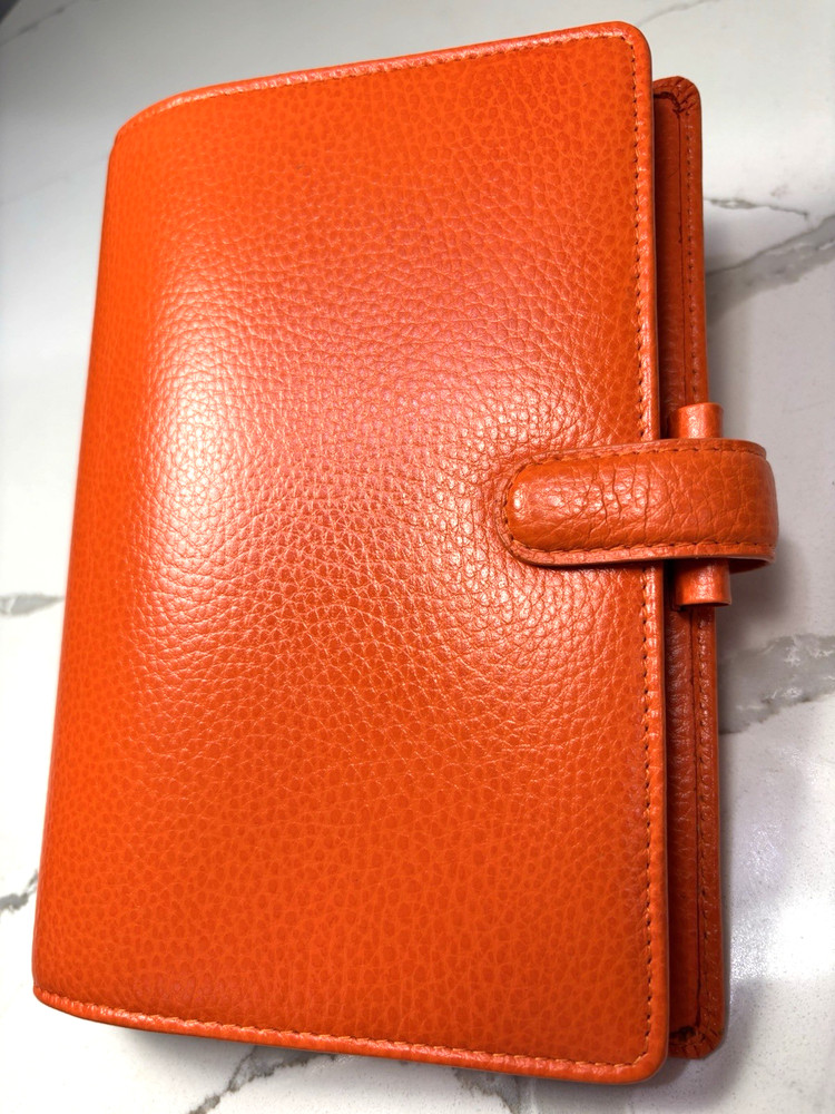 Rare HTF Filofax Orange Leather Finsbury Personal Organizer Planner 7.5″Ht 5.25W